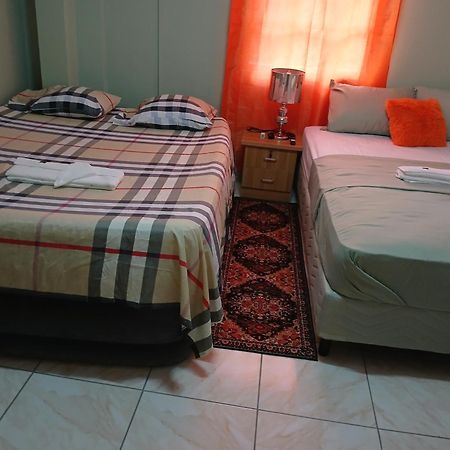 Natrue'S Haven Bed & Breakfast Marigot Екстериор снимка